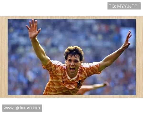 1983年足球明星风云录：聚焦当年最璀璨的球场英雄与传奇瞬间