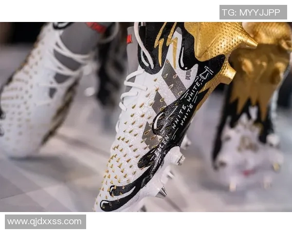 适合女性球员的球星同款足球鞋推荐，提升场上表现与舒适感